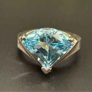 Vintage 925 Sterling Silver 10mm Trillion Cut Aquamarine Ring Size 8 6grams